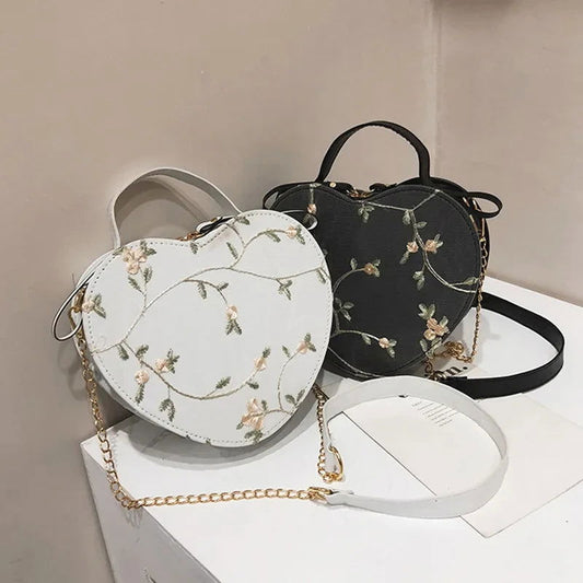 Bolso cruzado de corazón