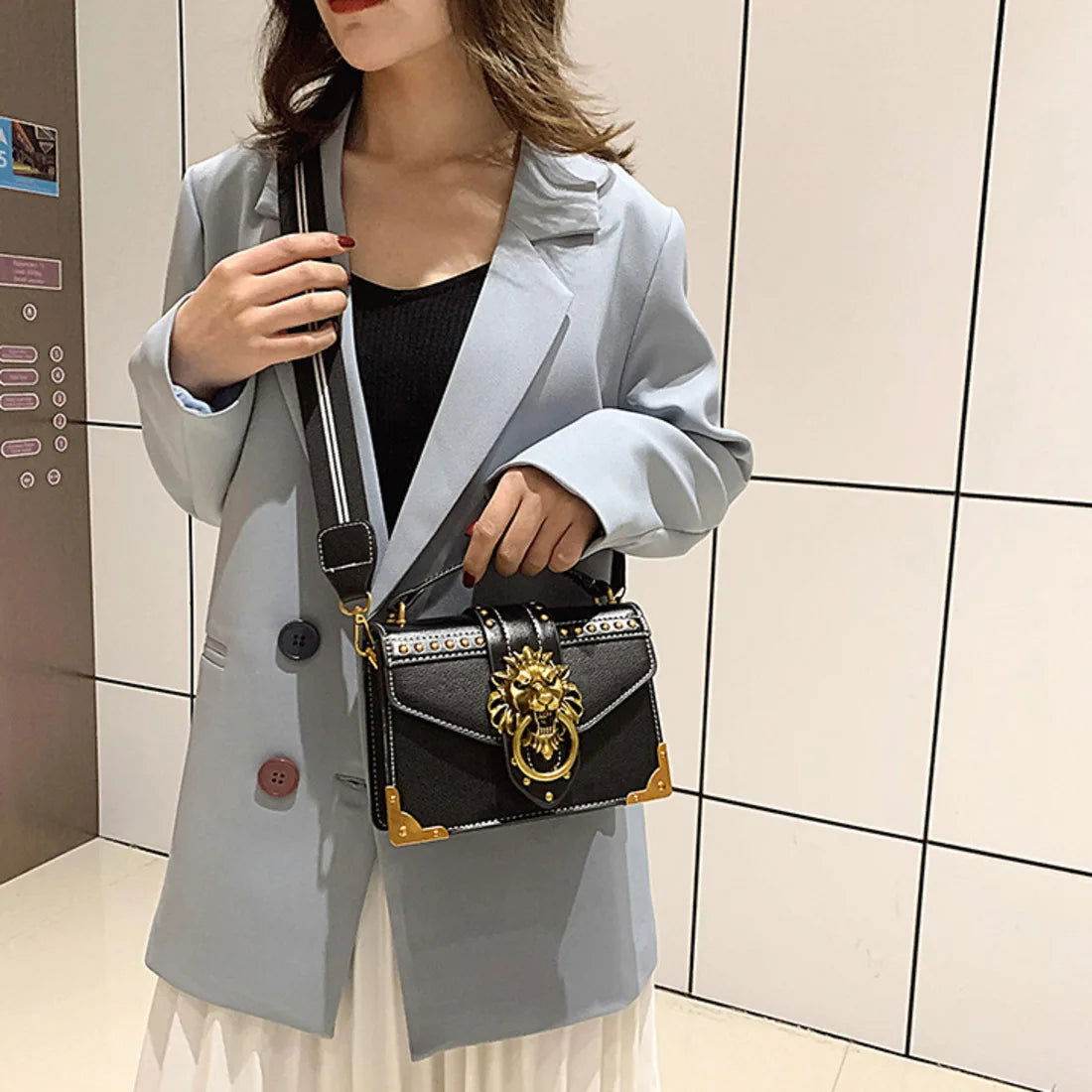 Bolso cuadrado con cabeza de león - Kamivashop
