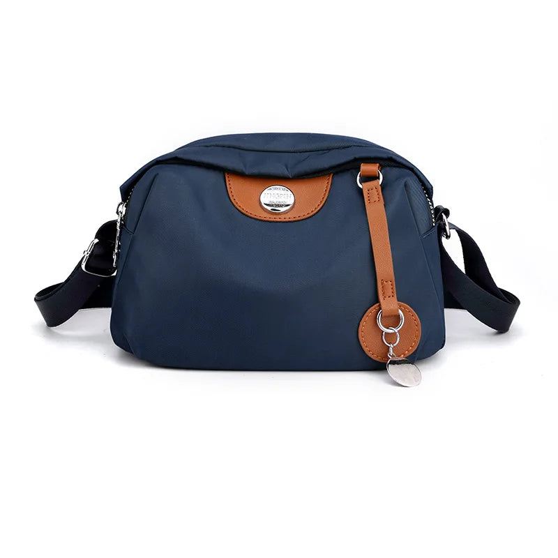 Bolso cruzado impermeable de nailon Azul oscuro as picture