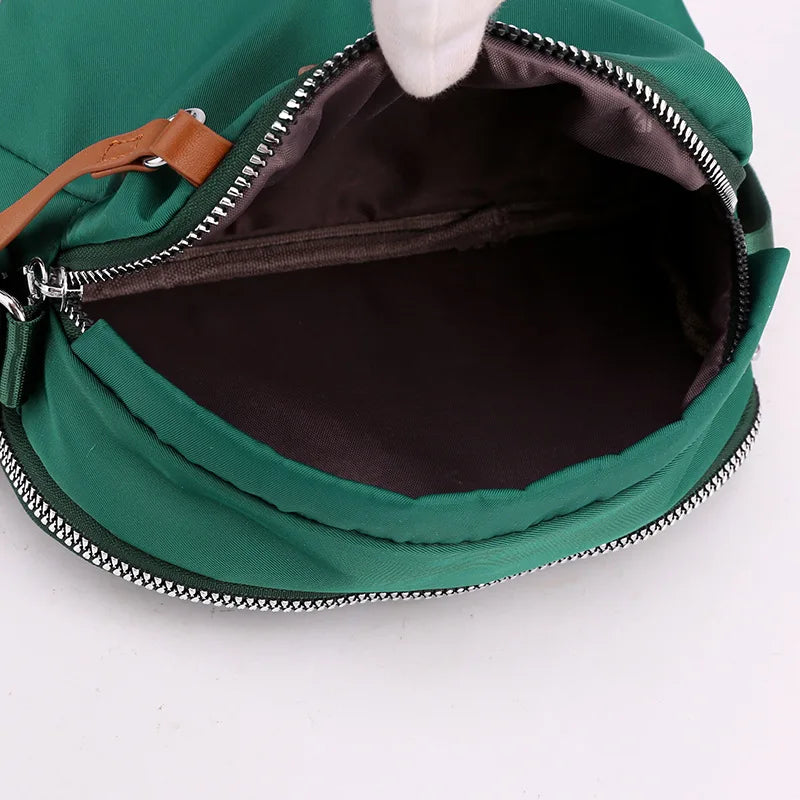 Bolso cruzado impermeable de nailon
