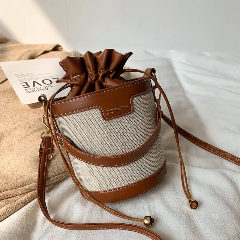 Bolso en forma de cilindro Marrón 16X20X12cm