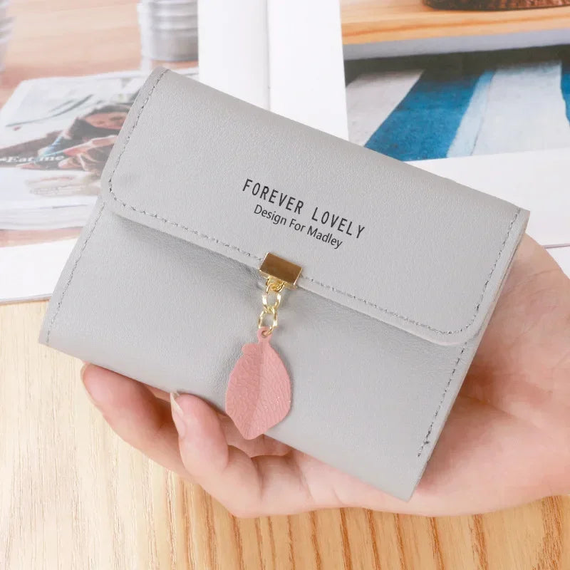 Cartera con hoja Gris